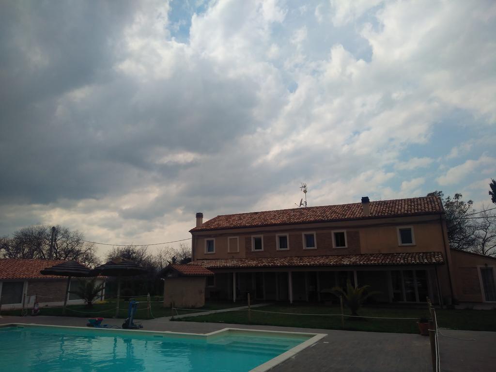Hotel Quattro Stagioni Fano Exterior foto