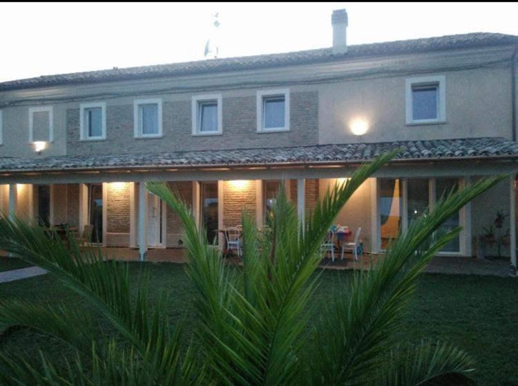 Hotel Quattro Stagioni Fano Exterior foto